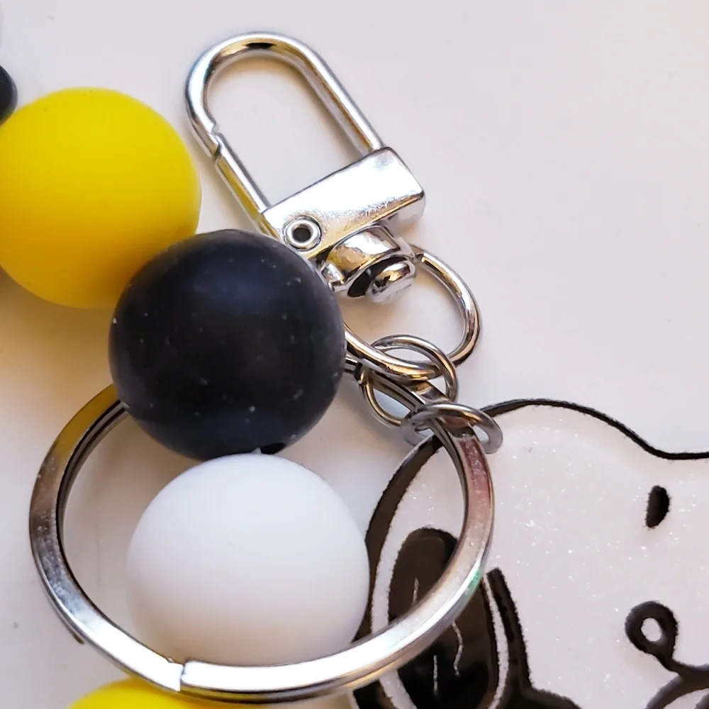 Handmade Snoopy Silicone Focal Beaded Wristlet Keychain Bracelet - Picture 5 of 5